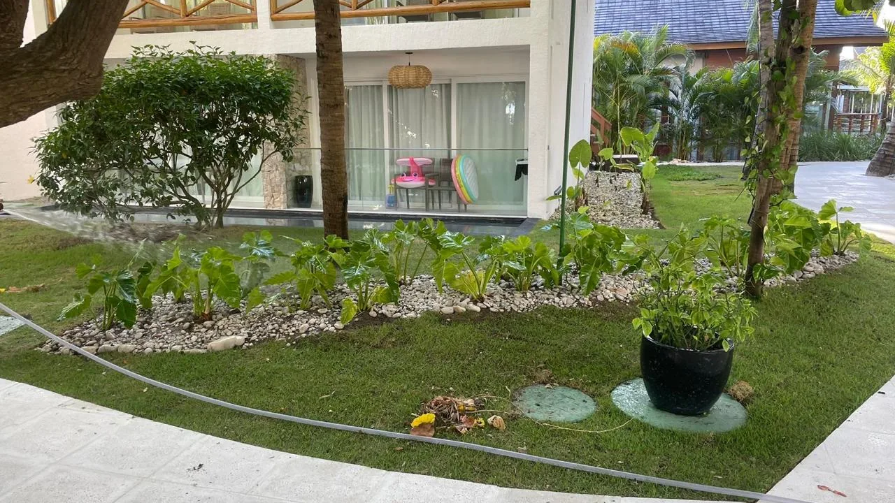 Área verde de condomínio executada pela Quati Paisagismo